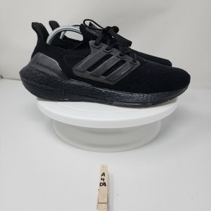 Adidas Men's Ultraboost 21 Triple Black Running Shoes Size 9 FY0306